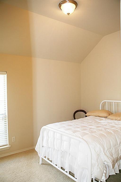 Building Photo - 868 Sierra Brook Ln