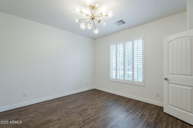 Building Photo - 2744 E Donato Dr