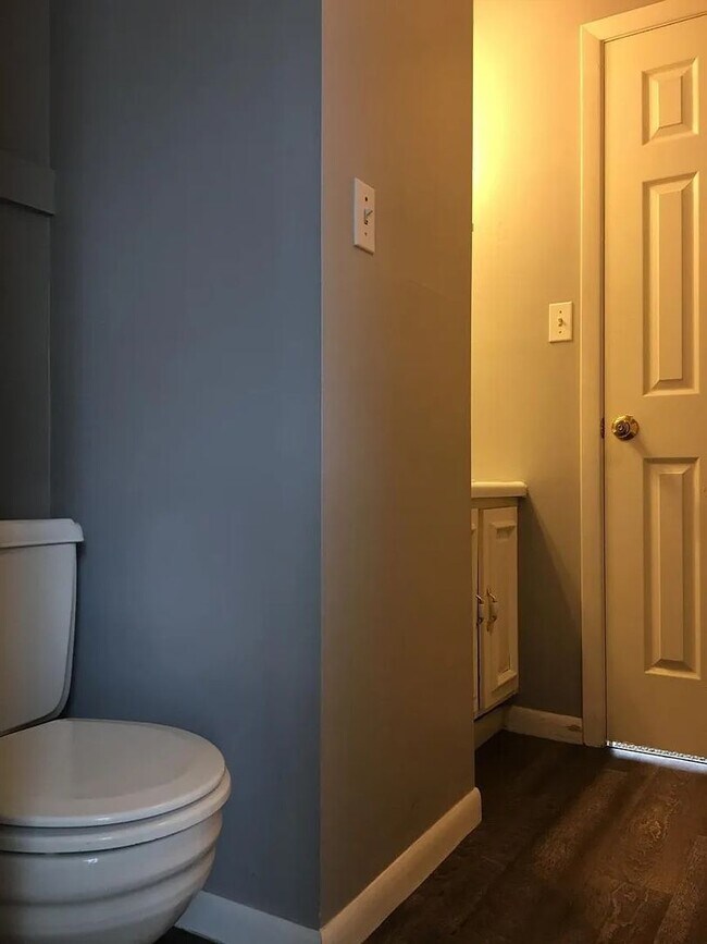 Building Photo - 720 N Grant St