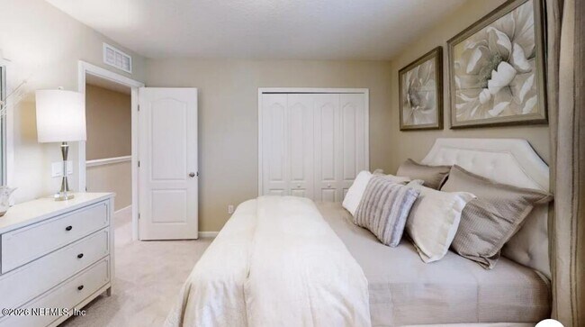 Building Photo - 146 Hubbard Bnd