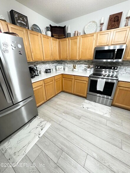 Building Photo - 955 Churchhill Ln