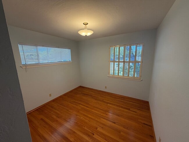 Building Photo - 1508 Park Blvd