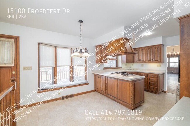 Building Photo - Discover the charm of living in Elm Grove ...