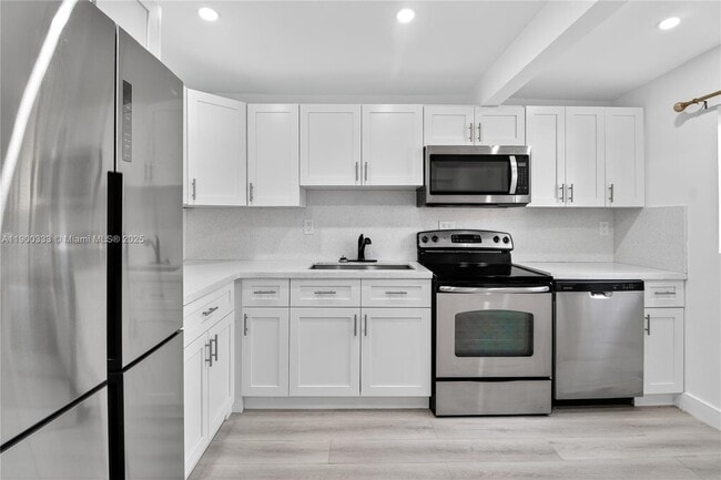 Building Photo - 428 NW 97th St