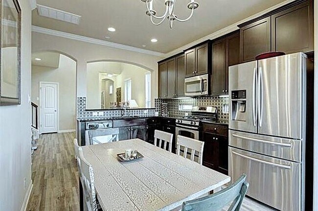 Building Photo - 14001 Avery Ranch Blvd