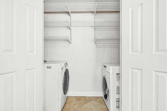 Building Photo - 3224 Timmons Ln