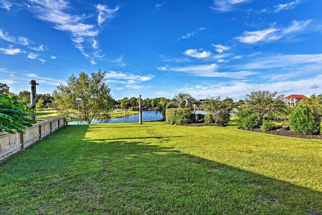 Building Photo - 2735 Broadway St