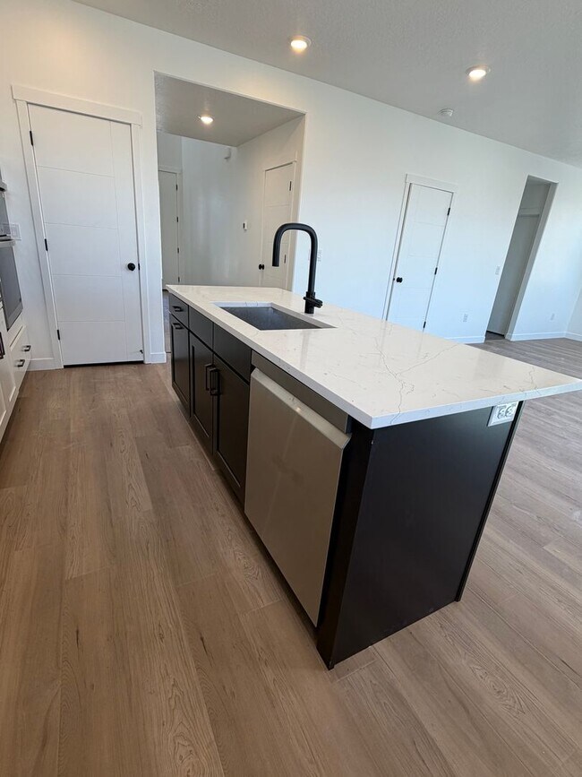 Building Photo - BRAND NEW HOME!!!
