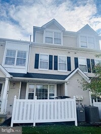 Building Photo - 6202 Preston Way