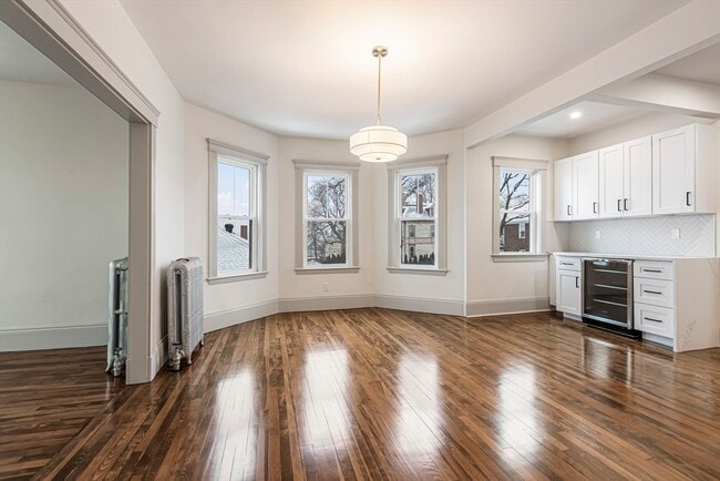 Building Photo - 41 Westmoreland St