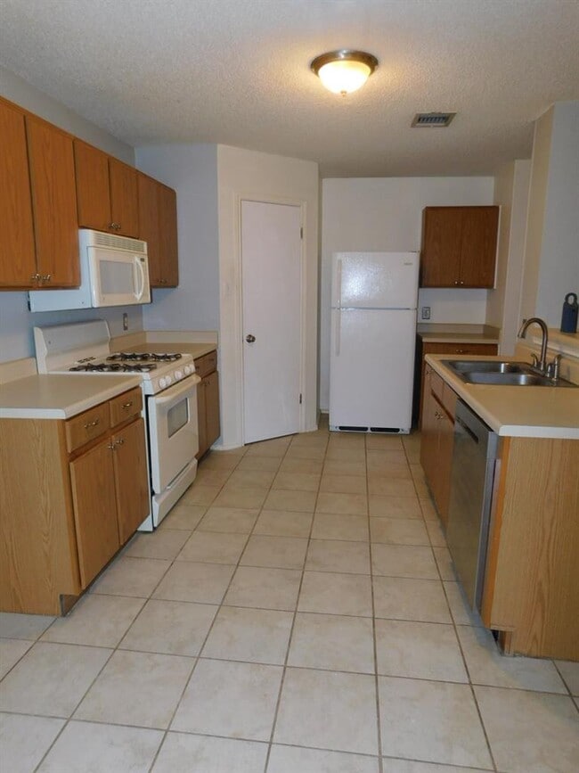Building Photo - 1509 Black Locust Drive West