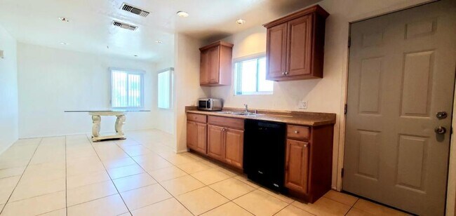 Building Photo - 8422 Wells St