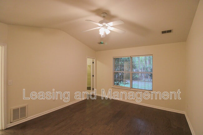Building Photo - 3620 Walkers Ferry Ln