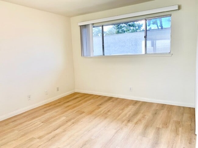 Building Photo - Port Hueneme | Hueneme Bay 55+ Community | 2 Bedroom + 2 Bathroom