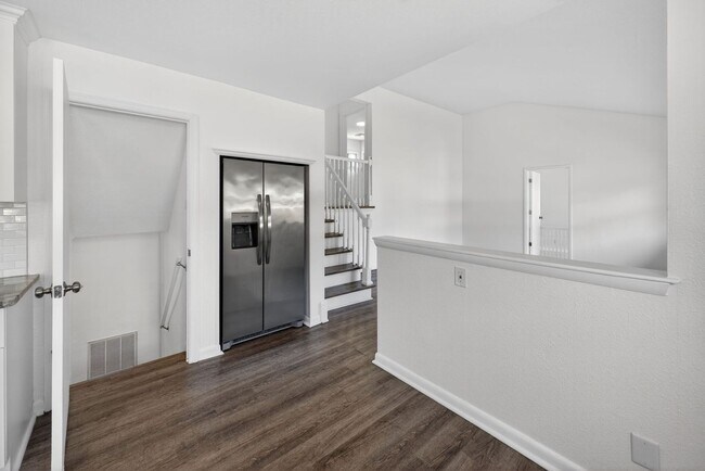 Building Photo - 4 Bed 2 Bath Home for Rent in Virginia Beach!