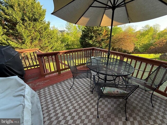 Building Photo - 2522 Quail Run