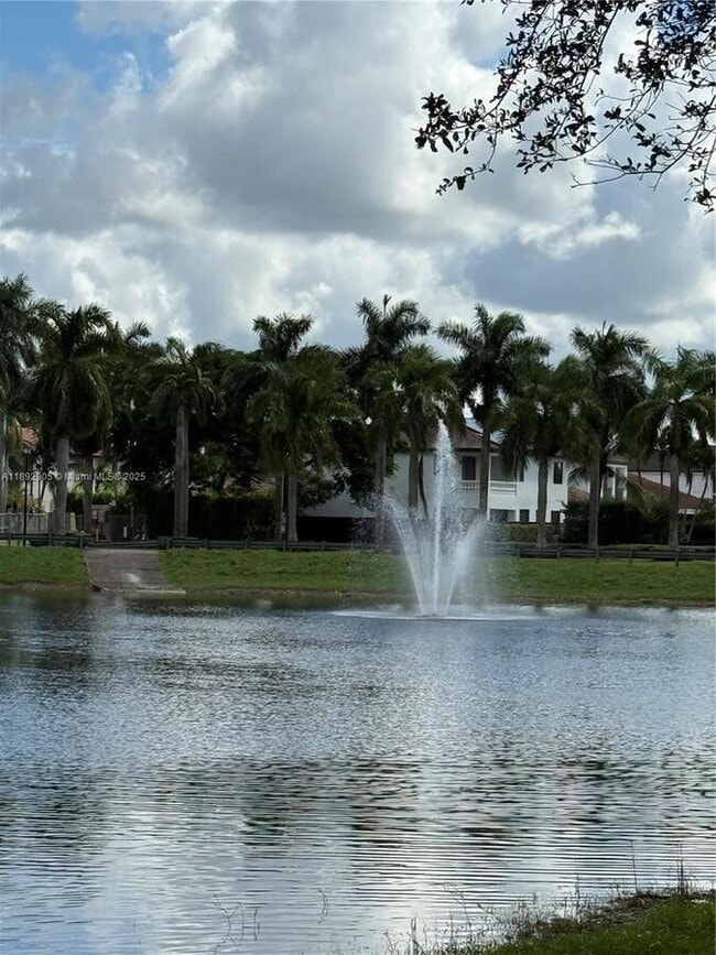 Building Photo - 15030 SW 9th Terrace