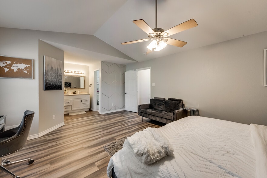 Building Photo - 4025 Southern Charm Ct