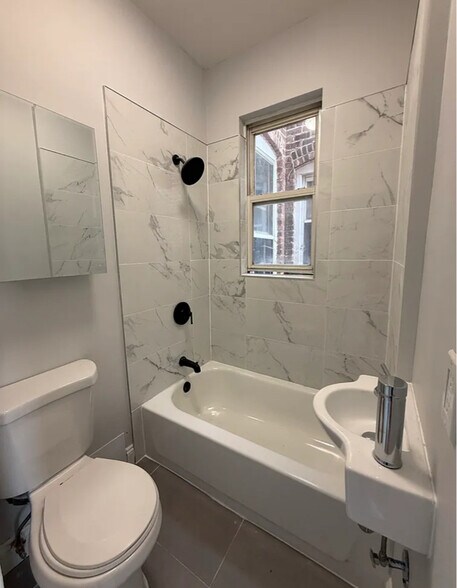 Primary Photo - 202 Ackerman Ave
