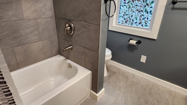 Building Photo - Three Bedroom Single Family Home in Olean NY! Remodeled and in Beautiful, Clean, and Move in Read...