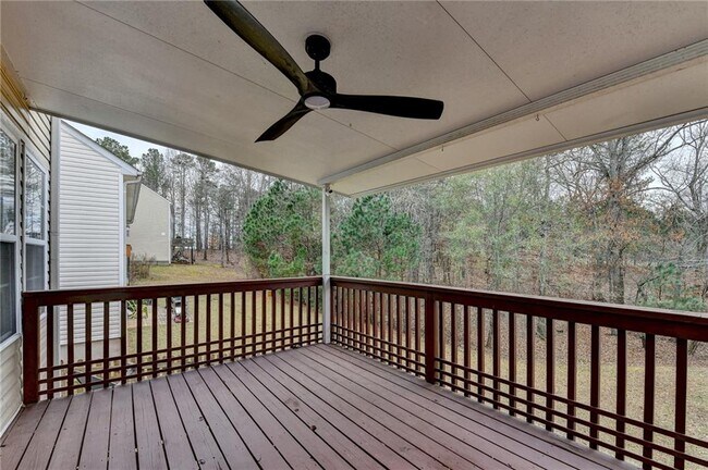 Building Photo - 6670 Island Pointe Dr