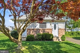 Building Photo - 114 Grandview Ave