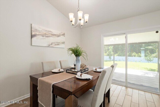 Building Photo - 88 N Hamilton Springs Rd