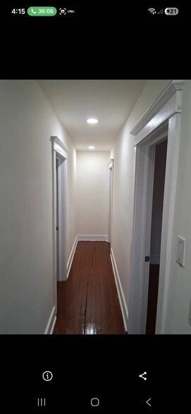 Building Photo - 213 W Quince St