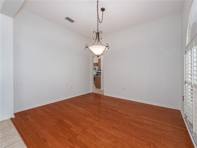 Building Photo - 1602 Hidden Meadow Ct