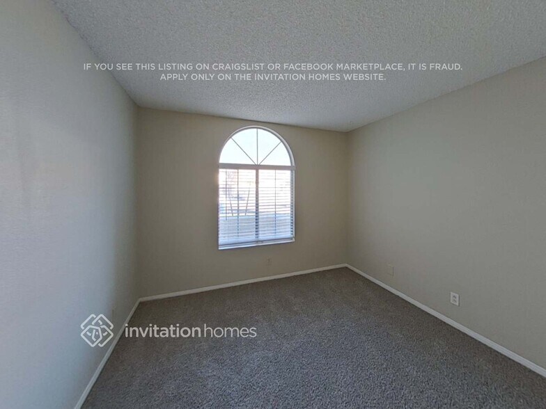 Building Photo - 111 Gainsway W Dr