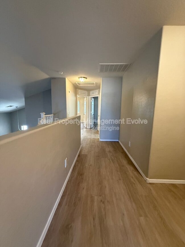 Building Photo - 12334 W Turney Ave