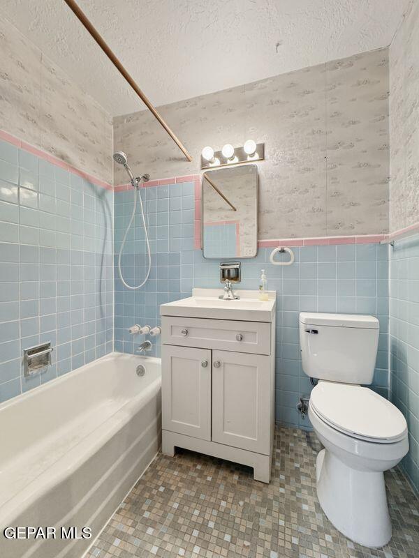 Building Photo - 9351 Carranza Dr