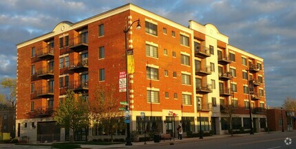 Building Photo - 8255 Skokie Blvd