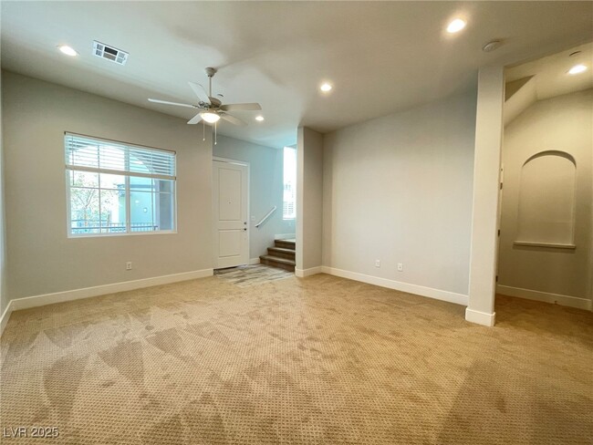 Building Photo - 10557 Ridge Glow Ave
