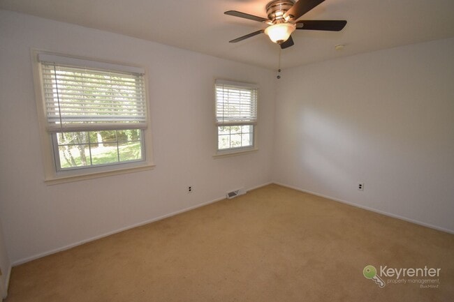 Building Photo - 3 Bed, 2.5 Bath Twin Home in Doylestown with Garage & Finished Basement