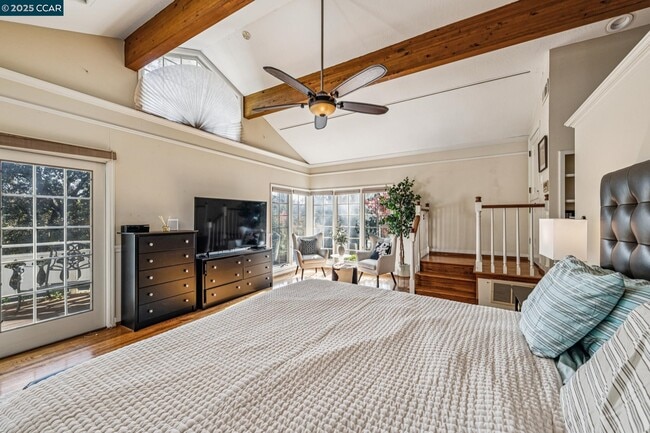 Building Photo - 521 El Pintado Rd