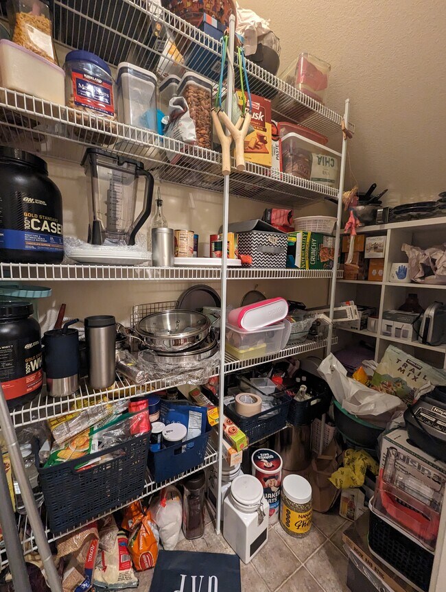 Pantry - 764 Grandview Ter