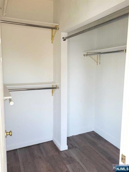 Building Photo - 167 Columbia St