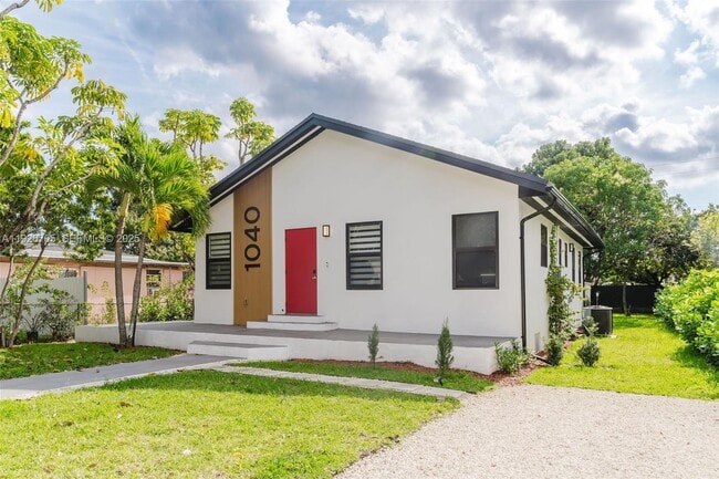 Building Photo - 1040 NW 120th St