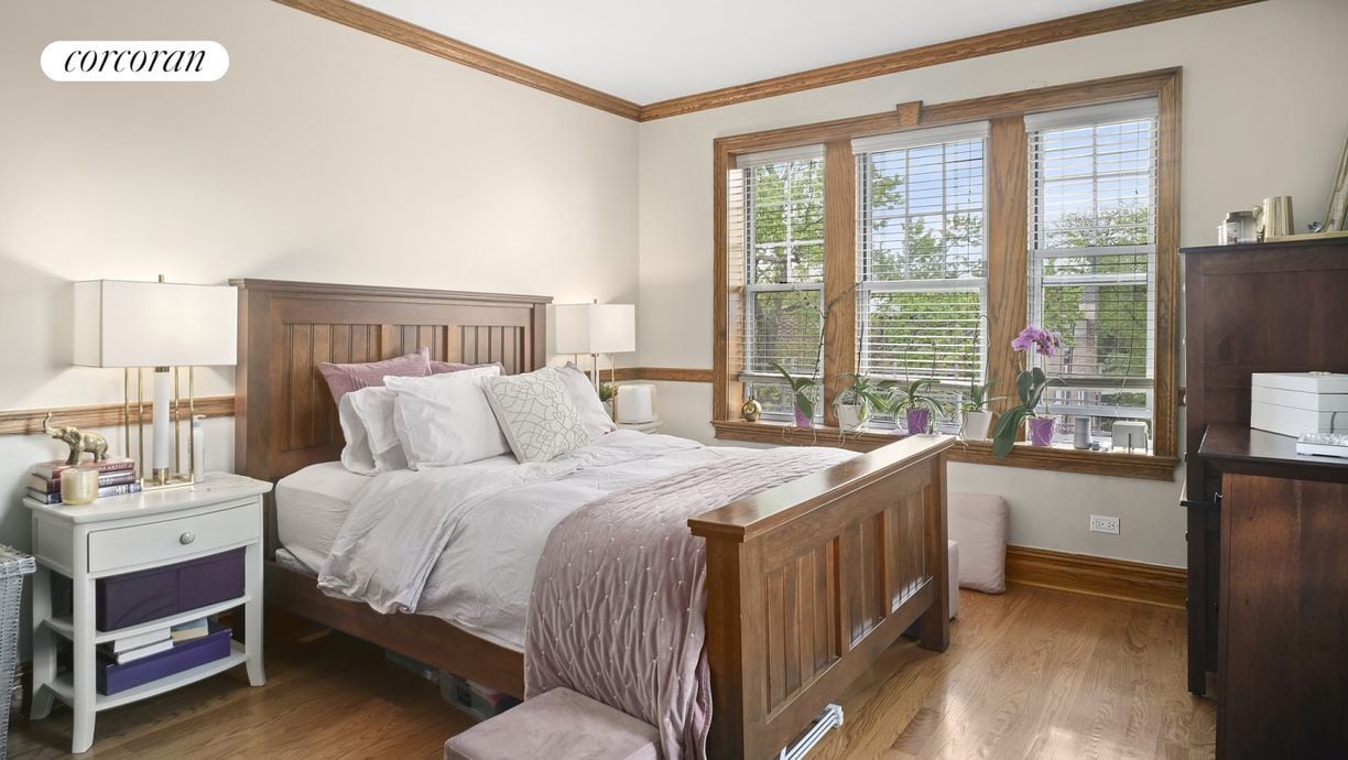 Building Photo - 6039 Huxley Ave