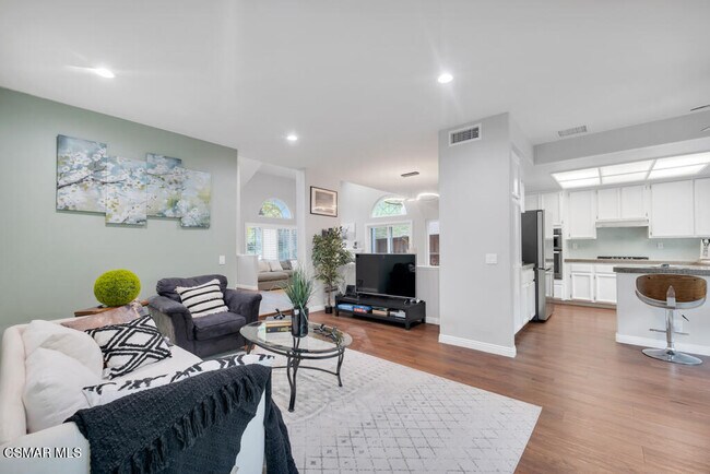 Building Photo - 5092 Benedict Ct