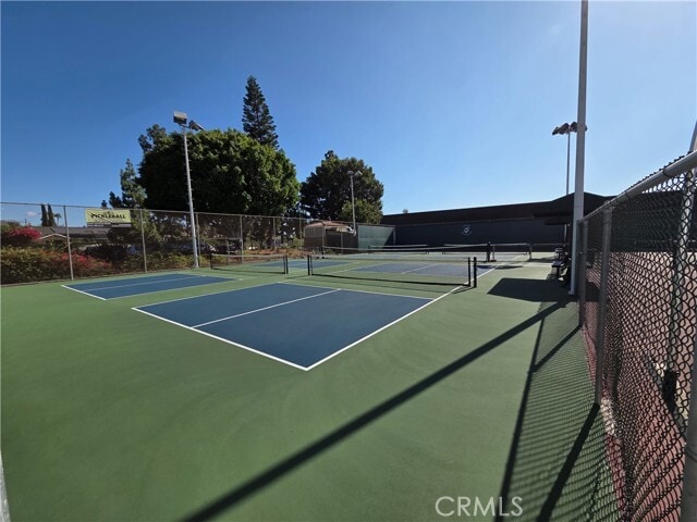 Building Photo - 24776 Glenwood Dr