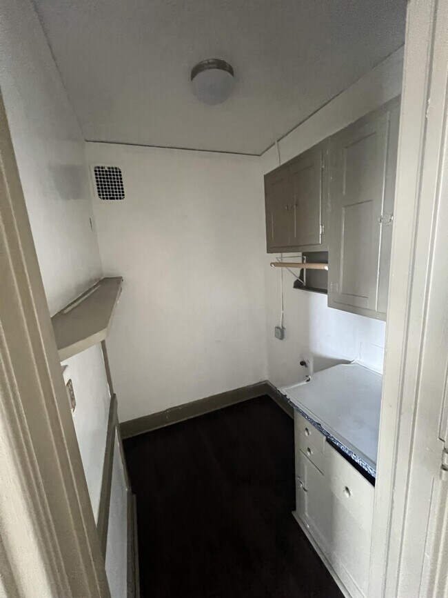 Interior Photo - Biltwell Apartments