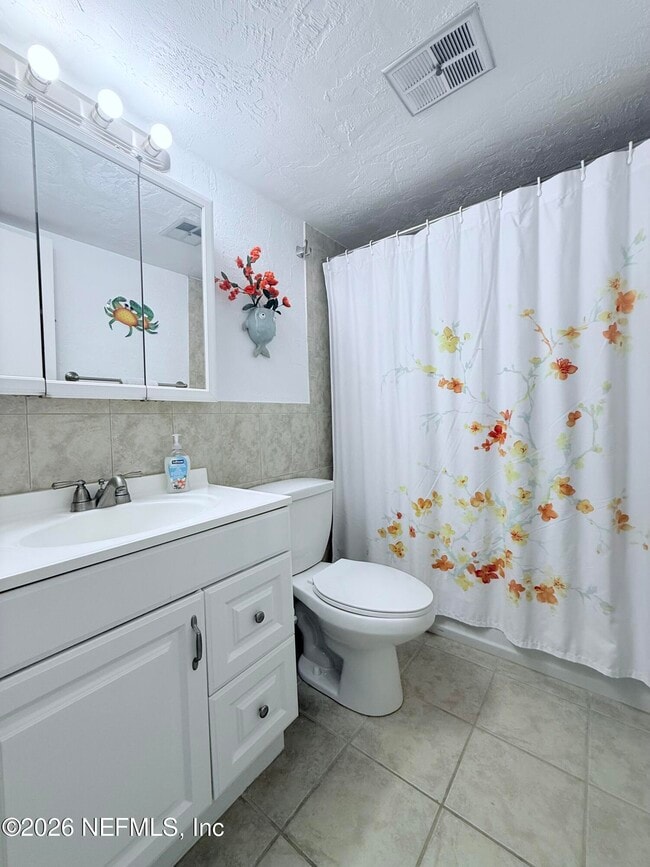 Building Photo - 5650-5A1A A1A S