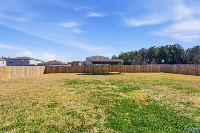 Building Photo - 313 Kenneth Blvd NW