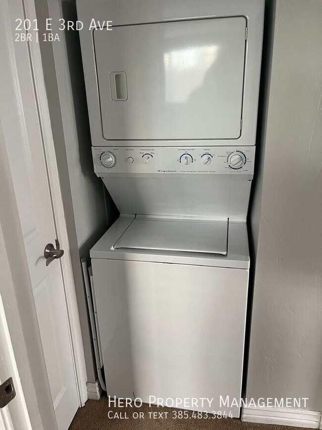 Building Photo - 201 E 3rd Ave