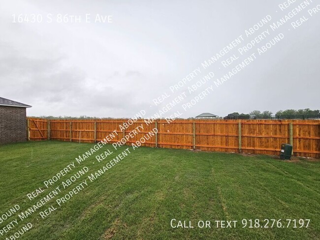 Building Photo - 16430 S 86th E Ave