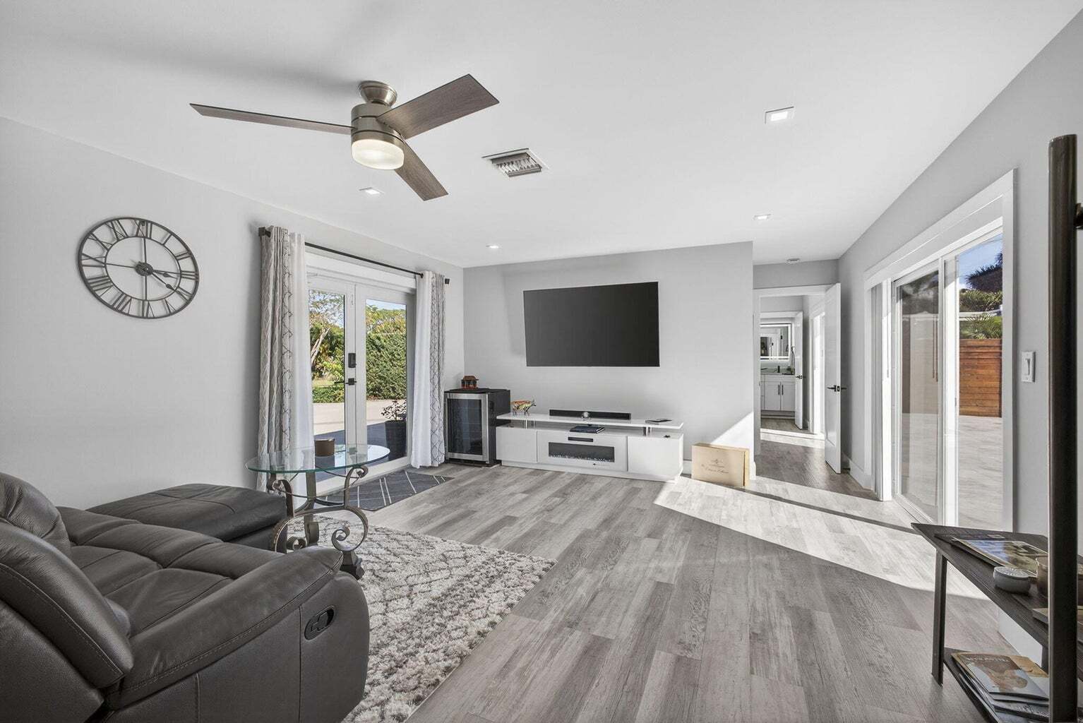 Building Photo - 2388 S Wallen Dr