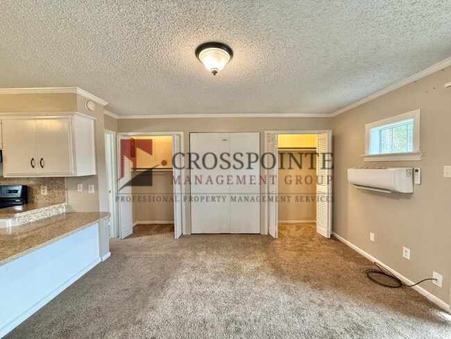 Building Photo - Tour Today! Studio Apartment in East Tyler! 1/2 Off First Full Months Rent!