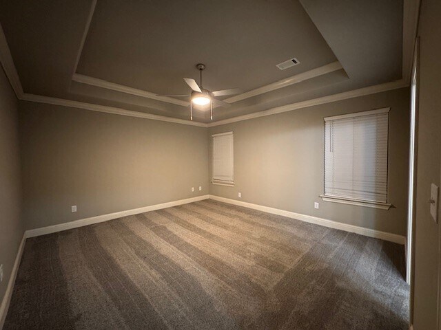 Building Photo - 706 Oakley St